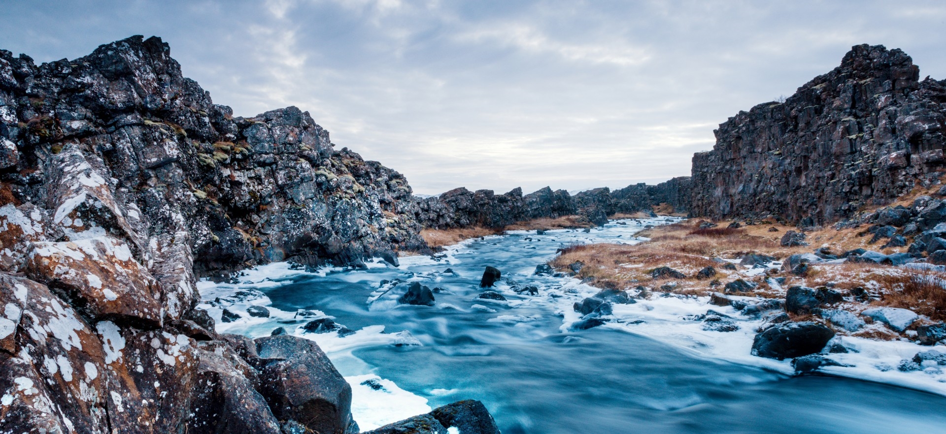 hero-landscape-river-national-park-rocks-iceland